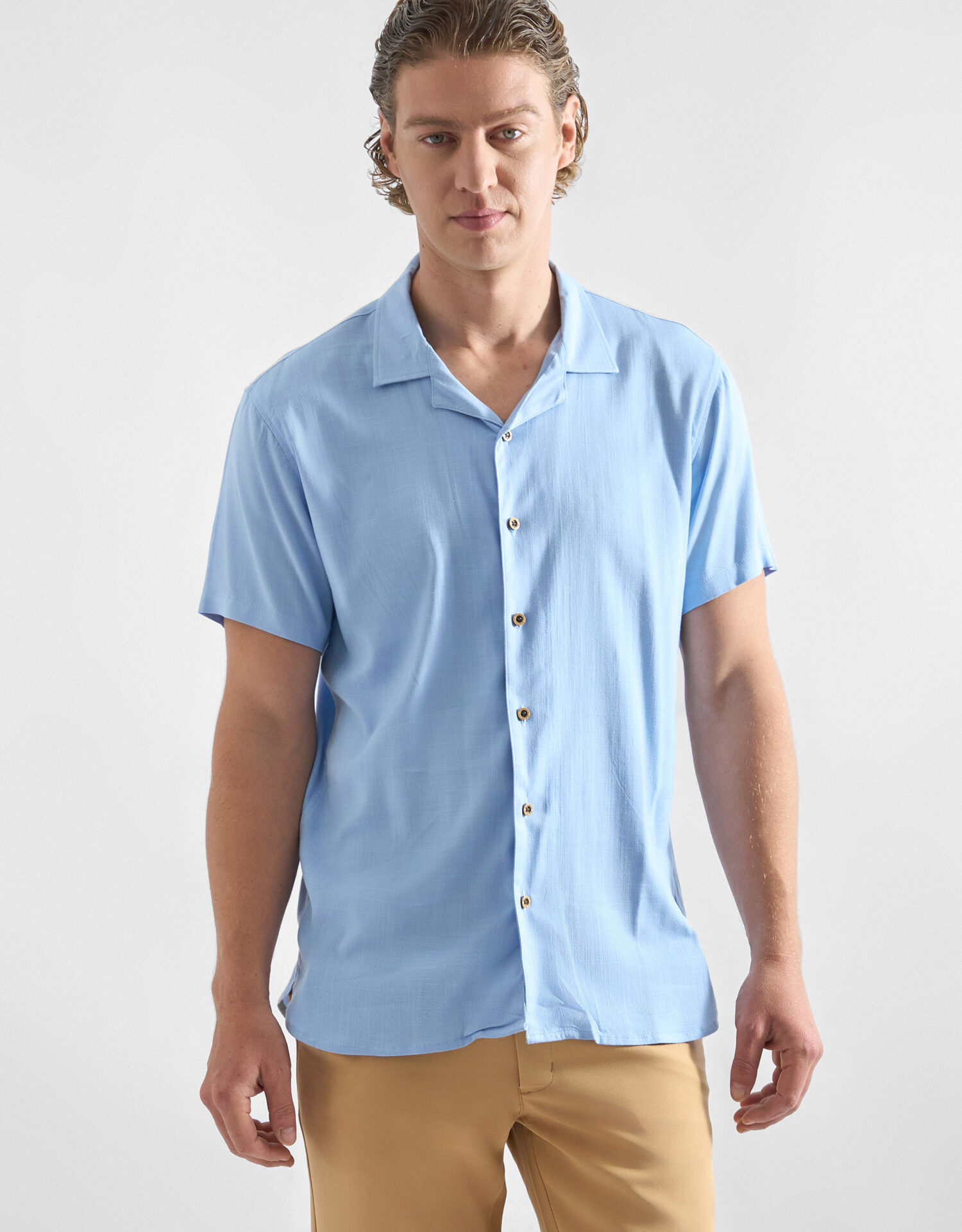 Camisa-de-Lino-Cuello-Cubano-para-Hombres11.jpg