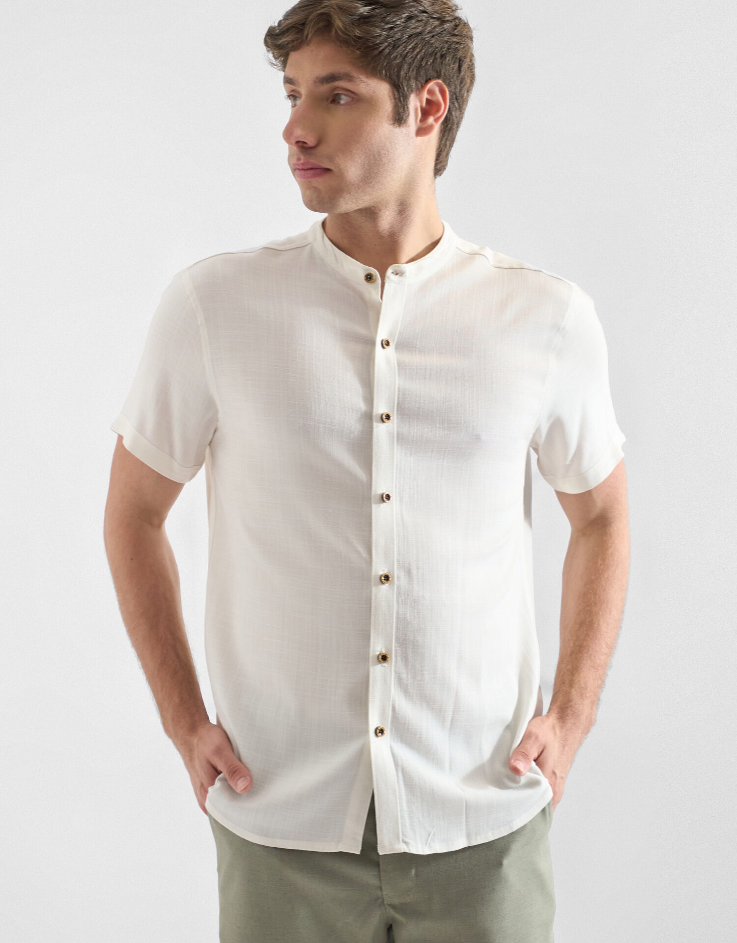 Camisa-de-Lino-Manga-Corta-para-Hombres19.jpg