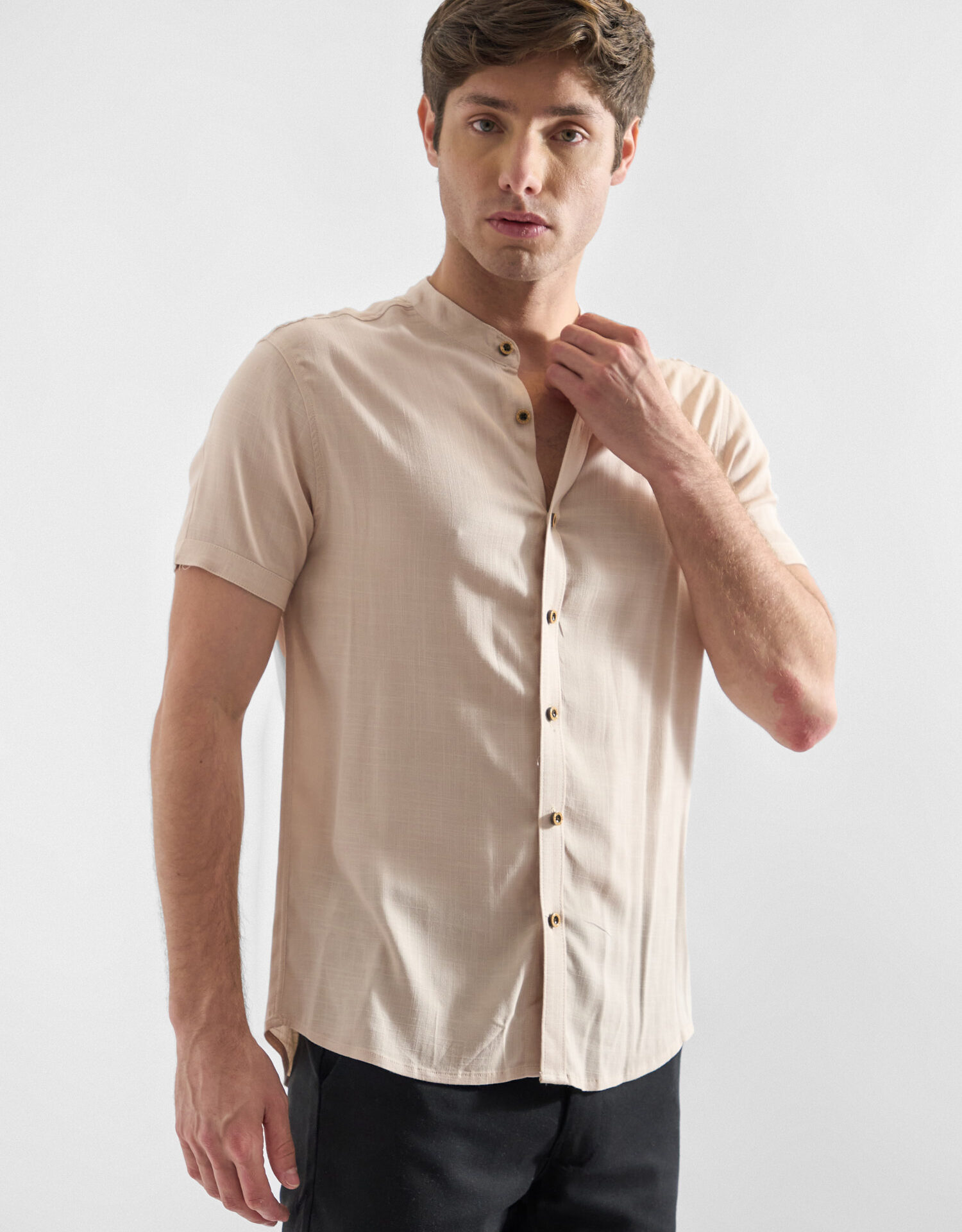 Camisa-de-Lino-Manga-Corta-para-Hombres24.jpg