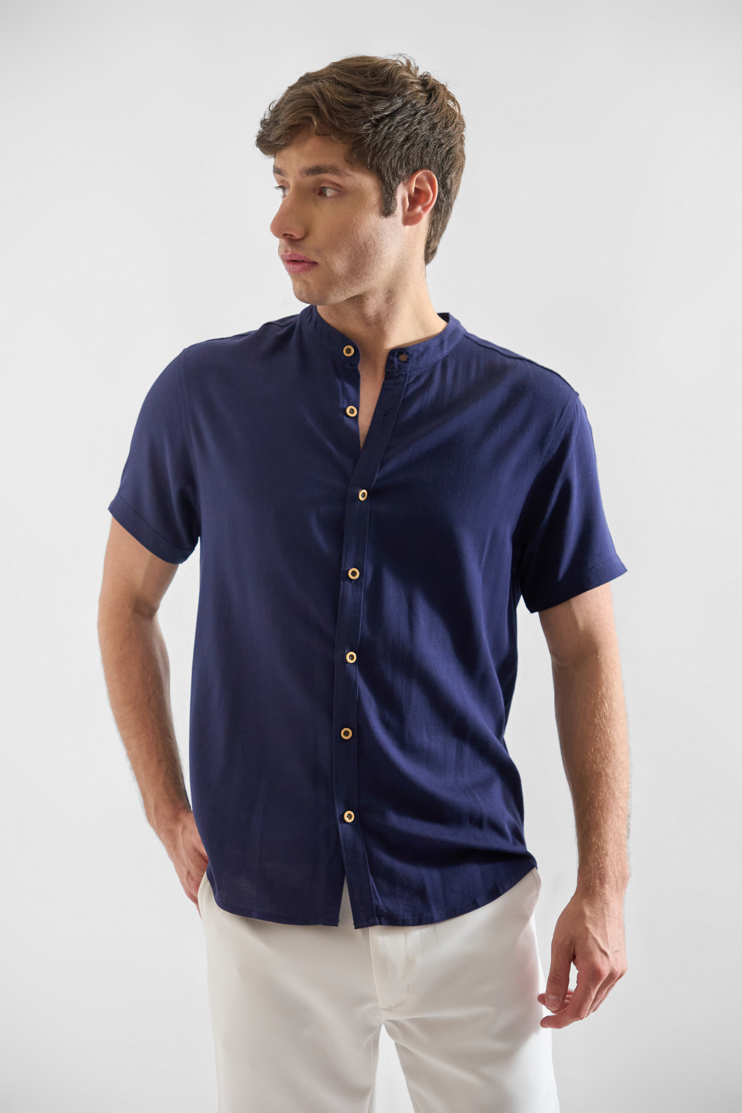 Camisa-de-Lino-Manga-Corta-para-Hombres31