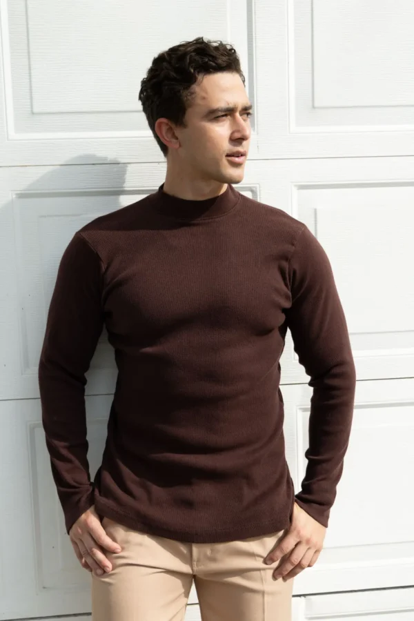 Caffarena Mad Neck Marrón - Slim Fit